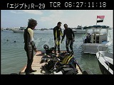 エジプト・遺跡・アレキサンドリア・水中撮影の準備