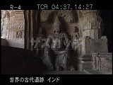 インド・遺跡・エローラ・３２窟・ジャイナ教窟・ヤクシャ
