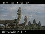 カンボジア・遺跡・アンコール・ワット・参道のナーガ