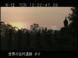 タイ・遺跡・スコータイ・早朝のワット・マハタート